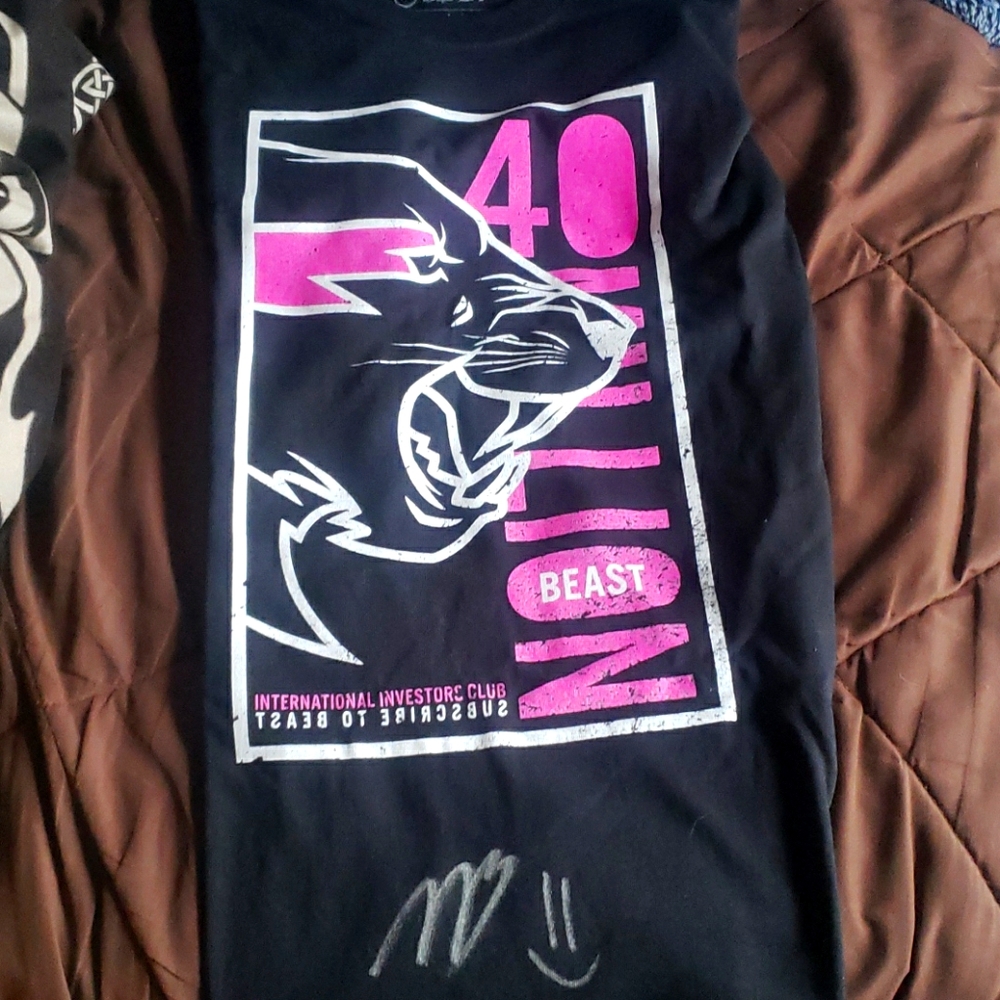 Mr Beast 40 mill shirt